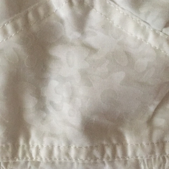 White dress - Picture 3 of 3